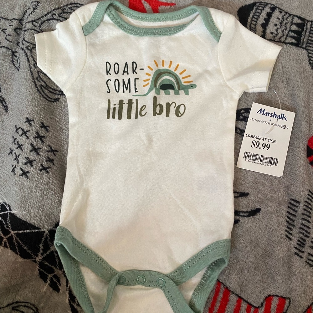 Baby clothing